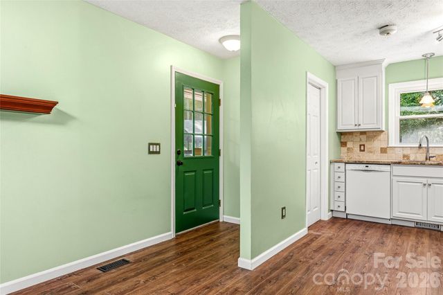 27 Unity Court, Etowah, NC 28729