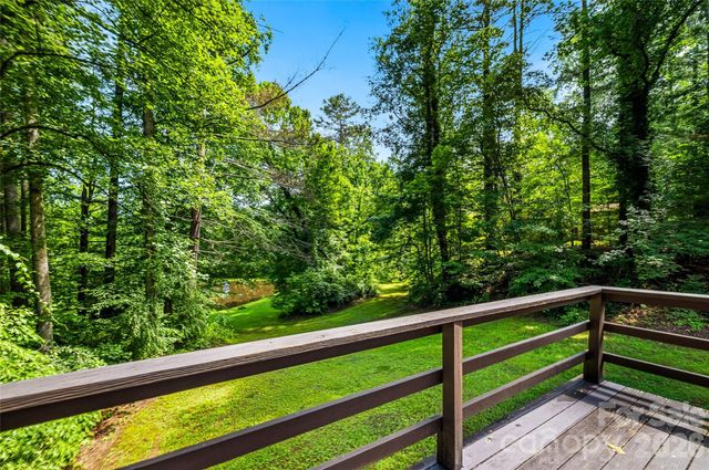 27 Unity Court, Etowah, NC 28729