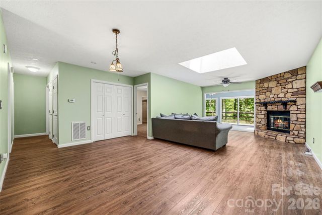27 Unity Court, Etowah, NC 28729