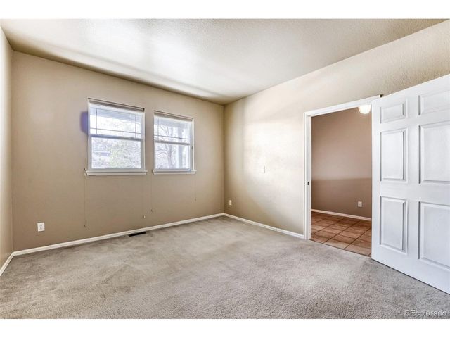 25107 E Canal Pl, Aurora, CO 80018