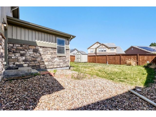 25107 E Canal Pl, Aurora, CO 80018