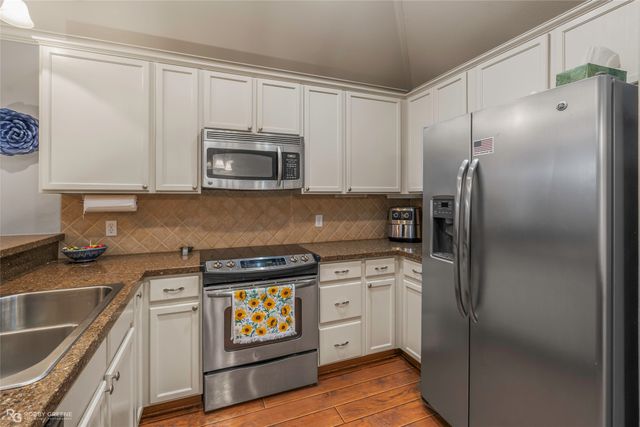 3409 Grand Bayou Drive, Bossier City, LA 71111