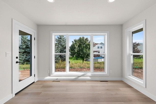 2761 STELOR DRIVE, Green Bay, WI 54311