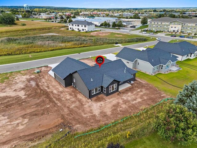 2761 STELOR DRIVE, Green Bay, WI 54311