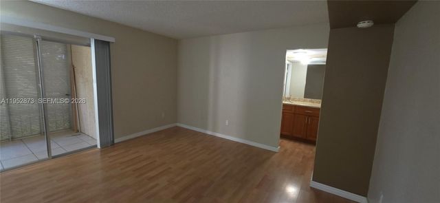 8401 SW 107th Ave 234E, Miami, FL 33173