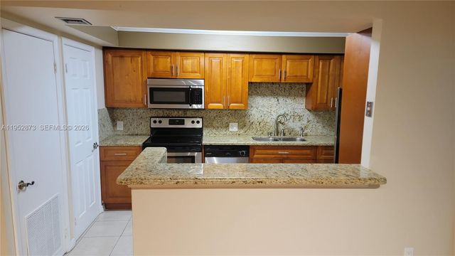 8401 SW 107th Ave 234E, Miami, FL 33173