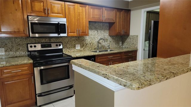 8401 SW 107th Ave 234E, Miami, FL 33173