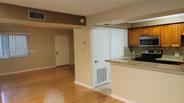 8401 SW 107th Ave 234E, Miami, FL 33173