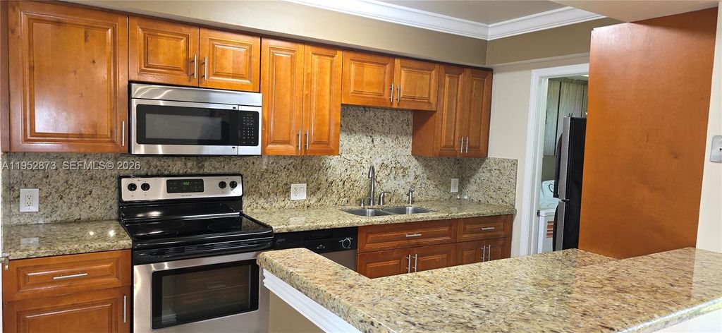 8401 SW 107th Ave 234E, Miami, FL 33173