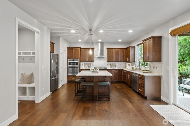 13530 NE 128th Place, Kirkland, WA 98034
