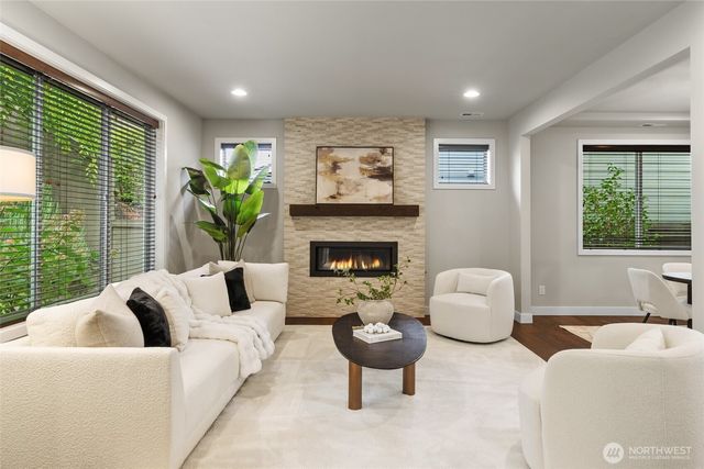 13530 NE 128th Place, Kirkland, WA 98034