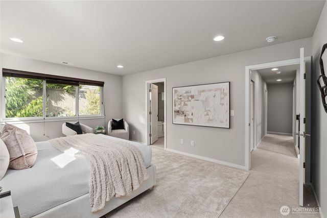 13530 NE 128th Place, Kirkland, WA 98034
