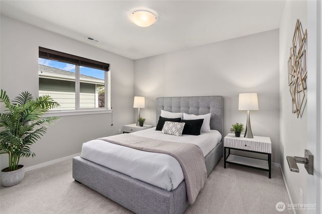13530 NE 128th Place, Kirkland, WA 98034