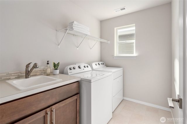 13530 NE 128th Place, Kirkland, WA 98034