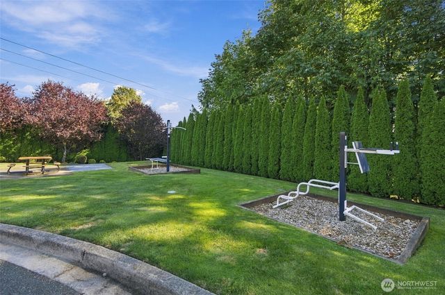 13530 NE 128th Place, Kirkland, WA 98034