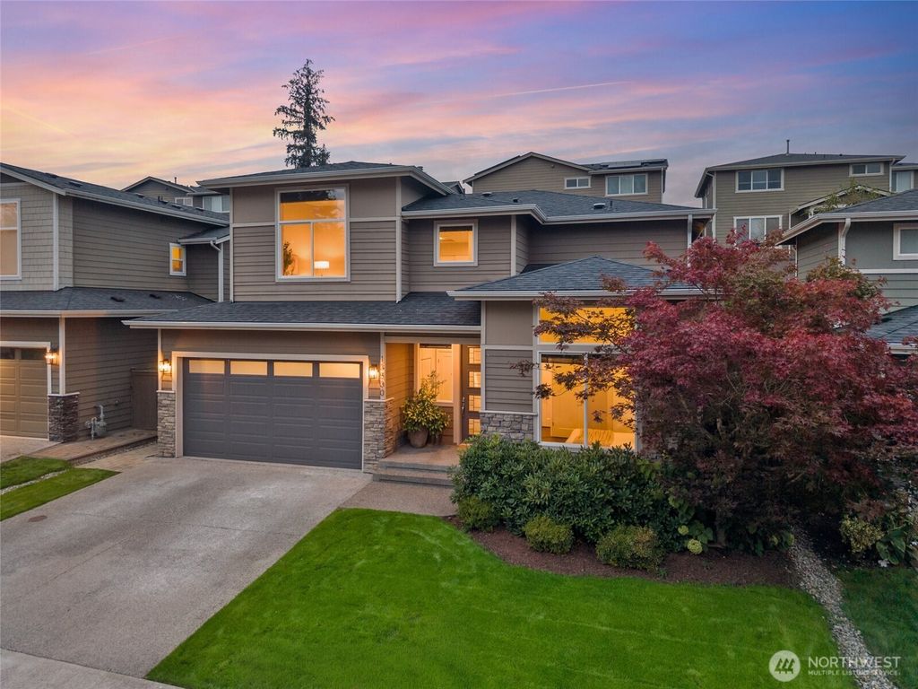 13530 NE 128th Place, Kirkland, WA 98034
