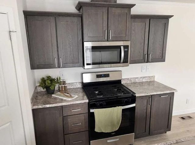 37 Korda Drive, Duluth, MN 55808