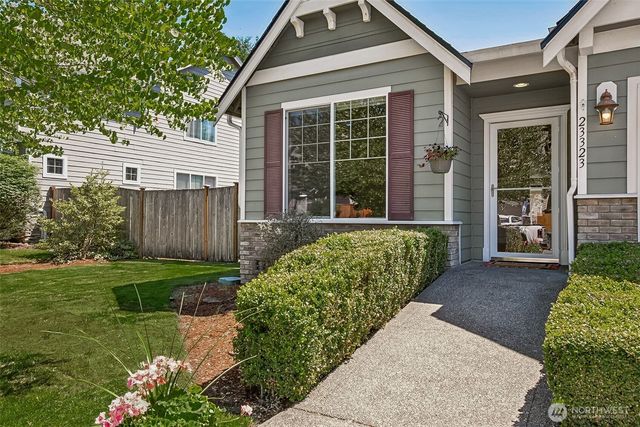 23323 SE 284th Street, Maple Valley, WA 98038