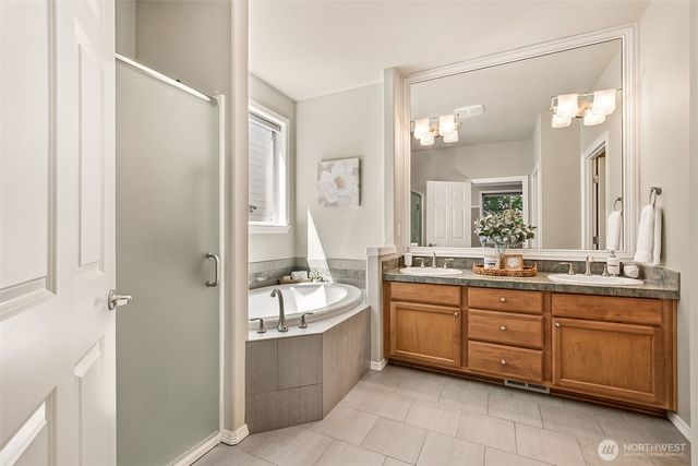 23323 SE 284th Street, Maple Valley, WA 98038