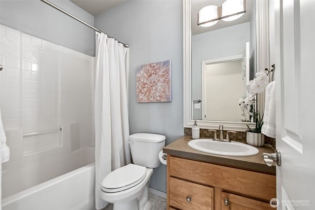 23323 SE 284th Street, Maple Valley, WA 98038
