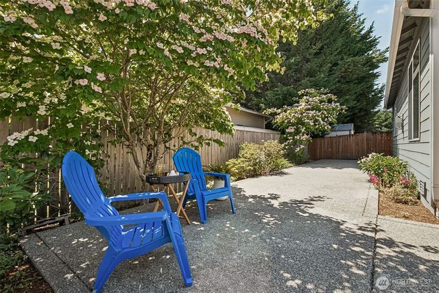 23323 SE 284th Street, Maple Valley, WA 98038