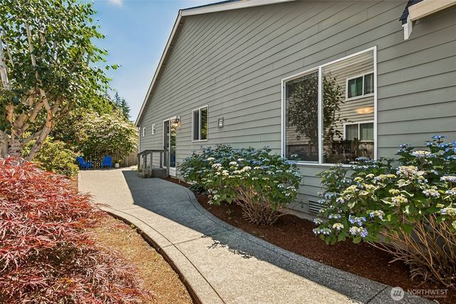 23323 SE 284th Street, Maple Valley, WA 98038