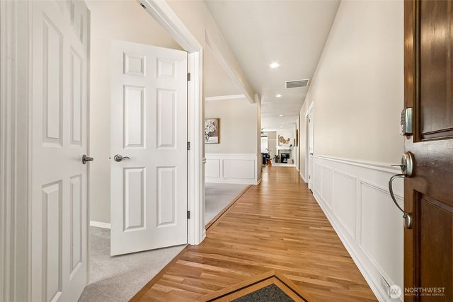 23323 SE 284th Street, Maple Valley, WA 98038