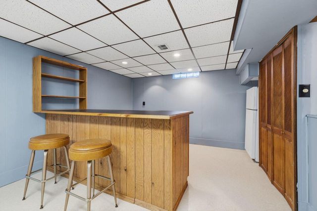 6165 S Elaine AVENUE, Cudahy, WI 53110