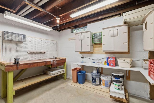 6165 S Elaine AVENUE, Cudahy, WI 53110