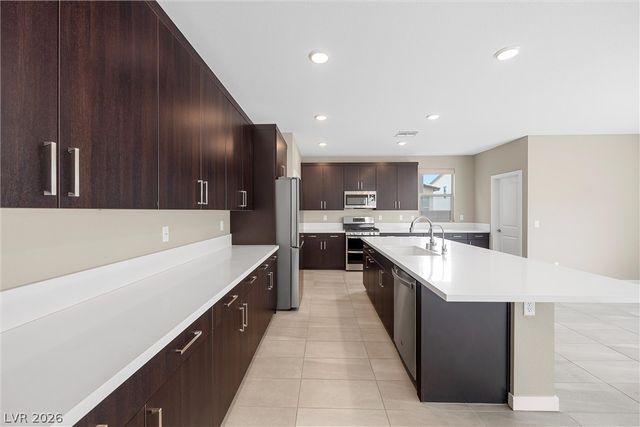 537 Monarch Ridge Court, North Las Vegas, NV 89084