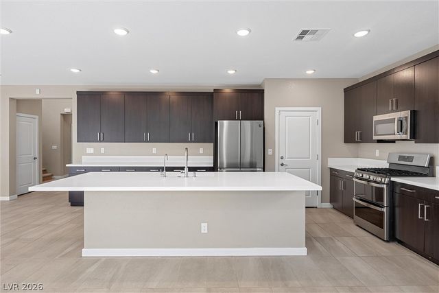 537 Monarch Ridge Court, North Las Vegas, NV 89084
