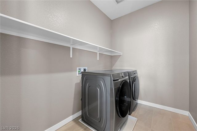 537 Monarch Ridge Court, North Las Vegas, NV 89084