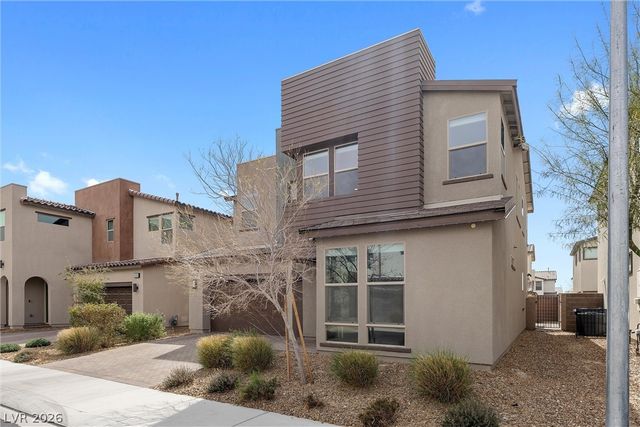 537 Monarch Ridge Court, North Las Vegas, NV 89084