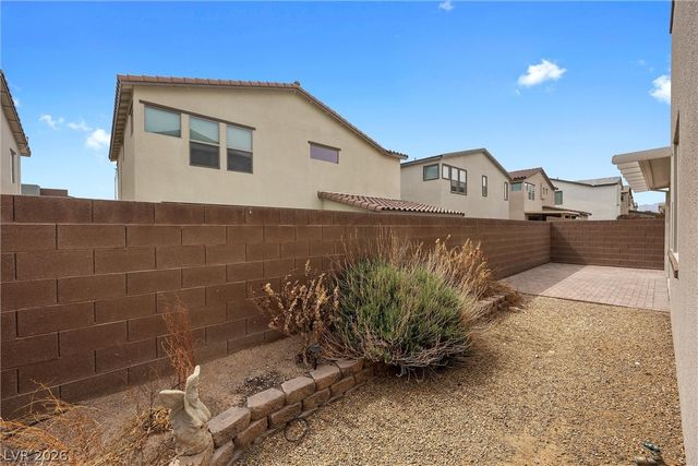 537 Monarch Ridge Court, North Las Vegas, NV 89084