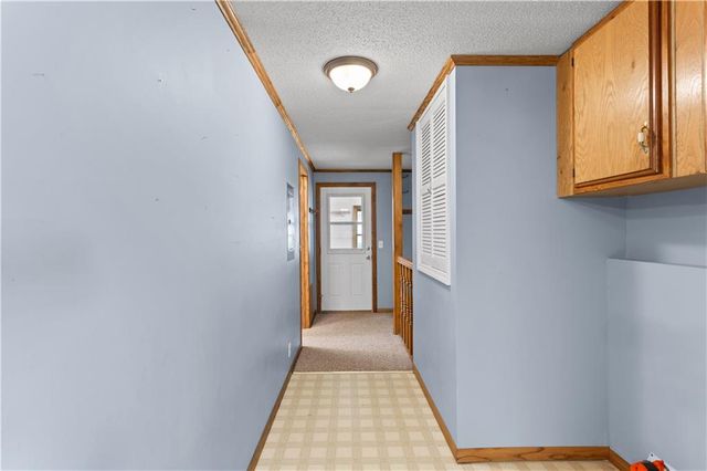 15038 Fairmount Road, Basehor, KS 66007