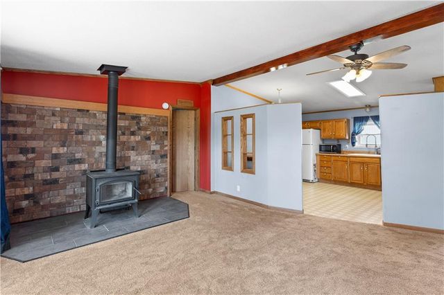 15038 Fairmount Road, Basehor, KS 66007