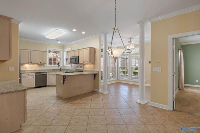 3005 The Green Court SE, Owens Cross Roads, AL 35763