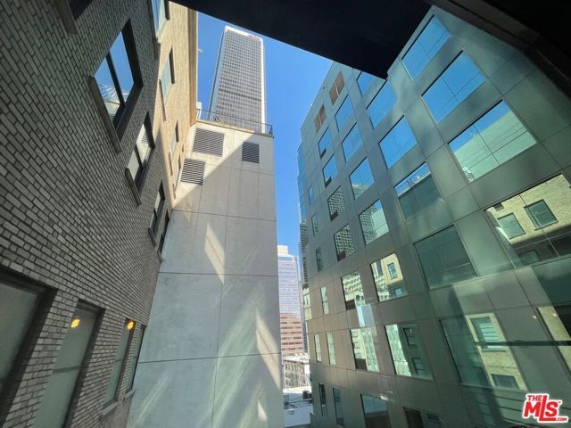 727 W 7th Street 1115, Los Angeles, CA 90017