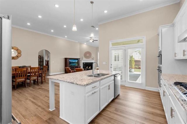 2985 Coach River Way, Cumming, GA 30040