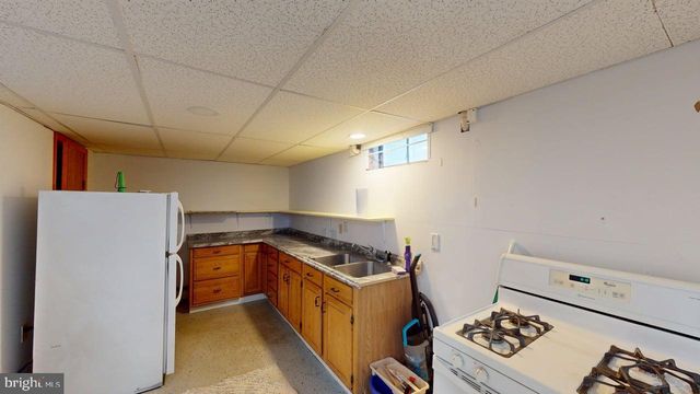 715 SAINT MARYS AVE, Cumberland, MD 21502