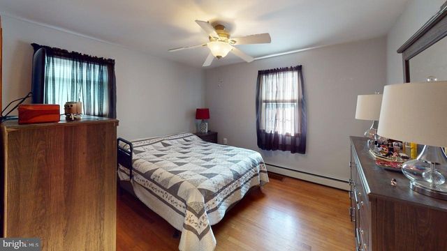 715 SAINT MARYS AVE, Cumberland, MD 21502