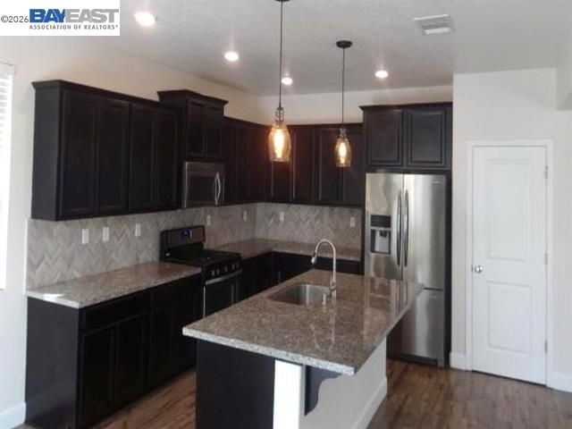 2048 Salice Way, Brentwood, CA 94513