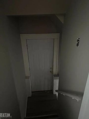2311 Glendale Street, Detroit, MI 48238