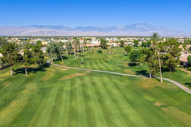 39455 Manorgate Road, Palm Desert, CA 92211