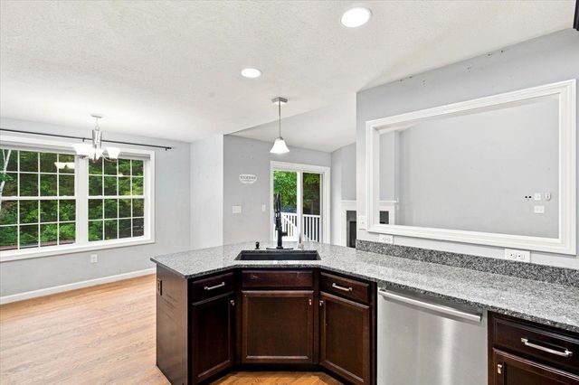 5 Ames Road, Brookline, NH 03033