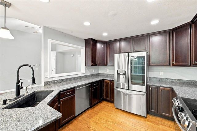 5 Ames Road, Brookline, NH 03033