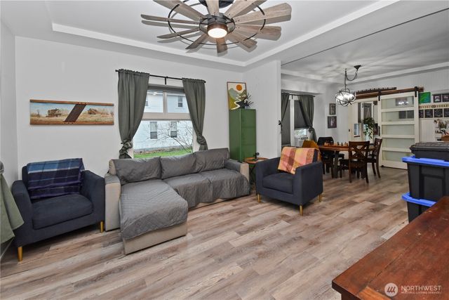 234 S Ferry Avenue, Monroe, WA 98272