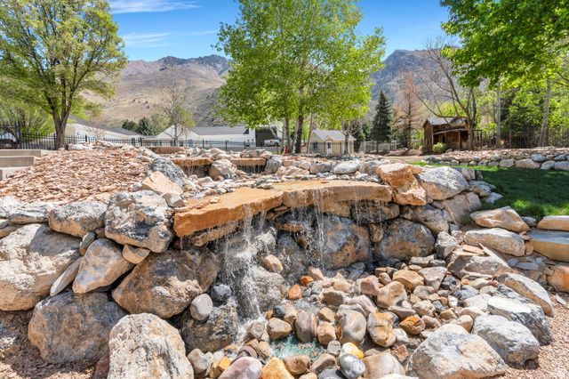 1190 E WINTERGREEN CT, Alpine, UT 84004