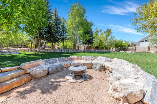 1190 E WINTERGREEN CT, Alpine, UT 84004