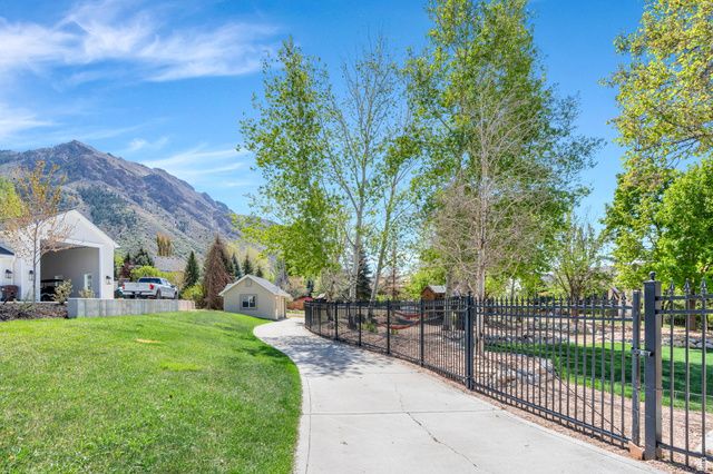 1190 E WINTERGREEN CT, Alpine, UT 84004